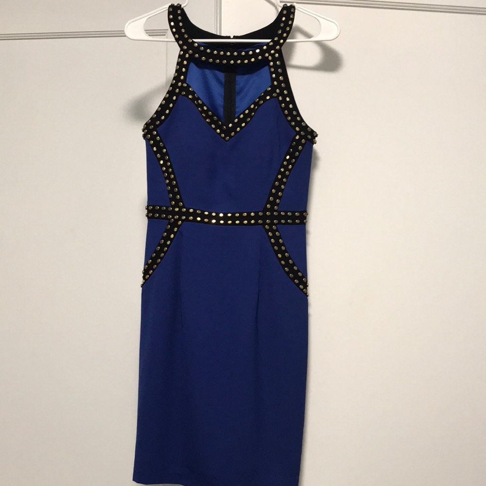 Dress - Picture 1 of 6